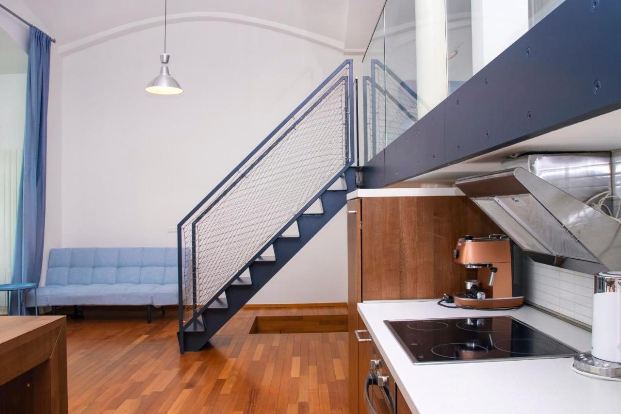 Modern Apartment With Terrace And Air Conditioning Prag Eksteriør billede